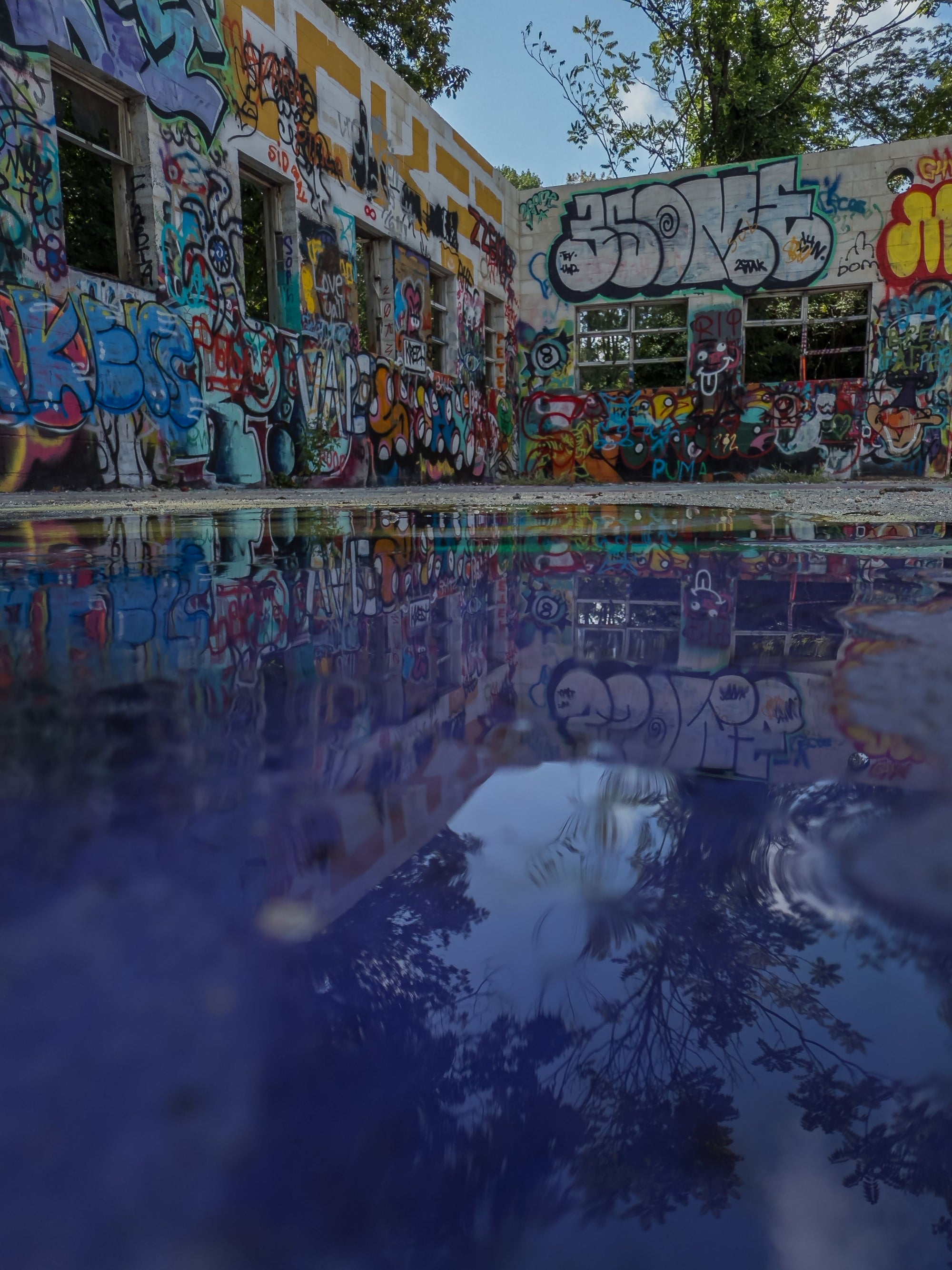 Reflective Graffiti