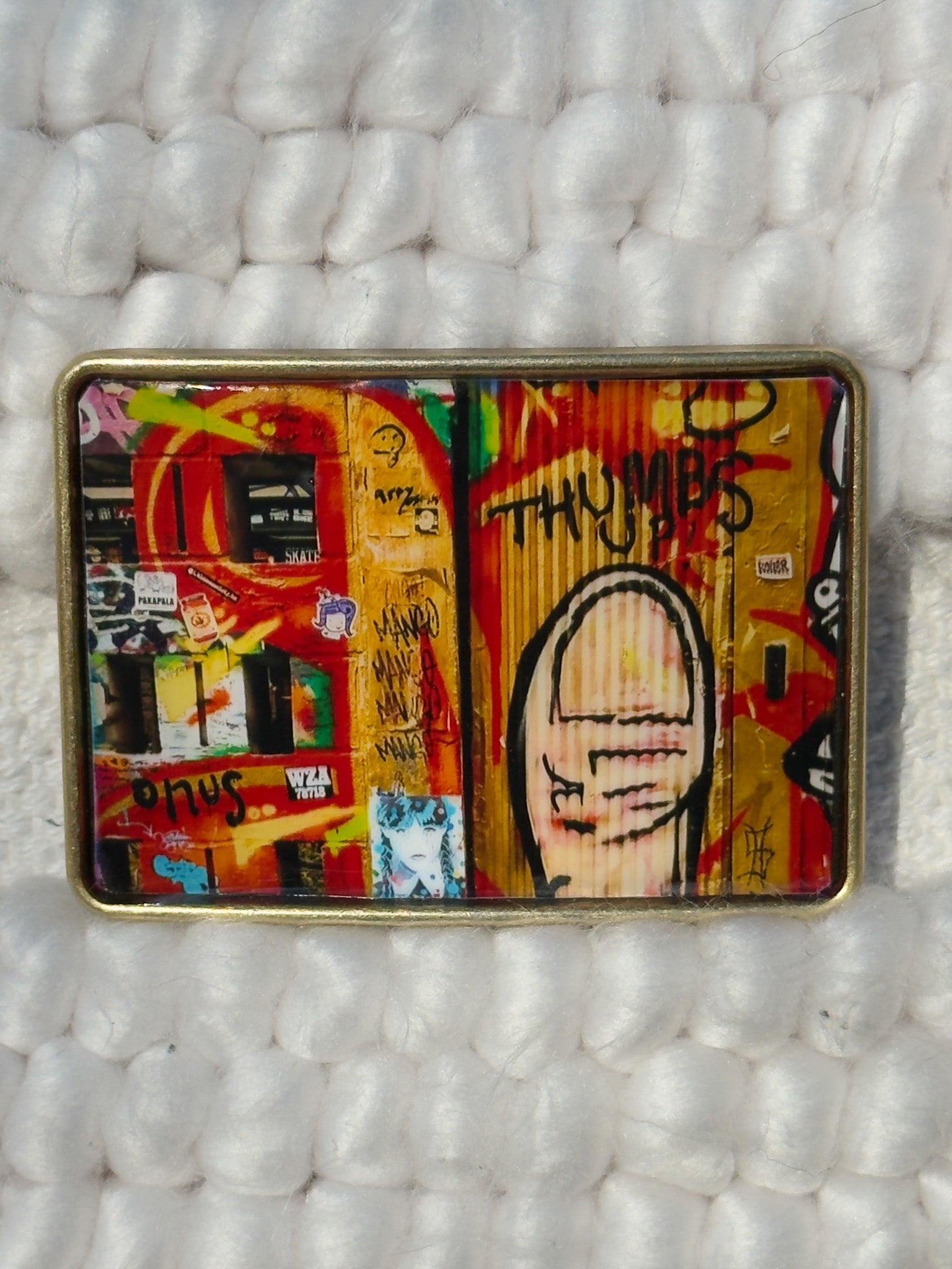 Graffiti Belt Buckle - Thumbs Up