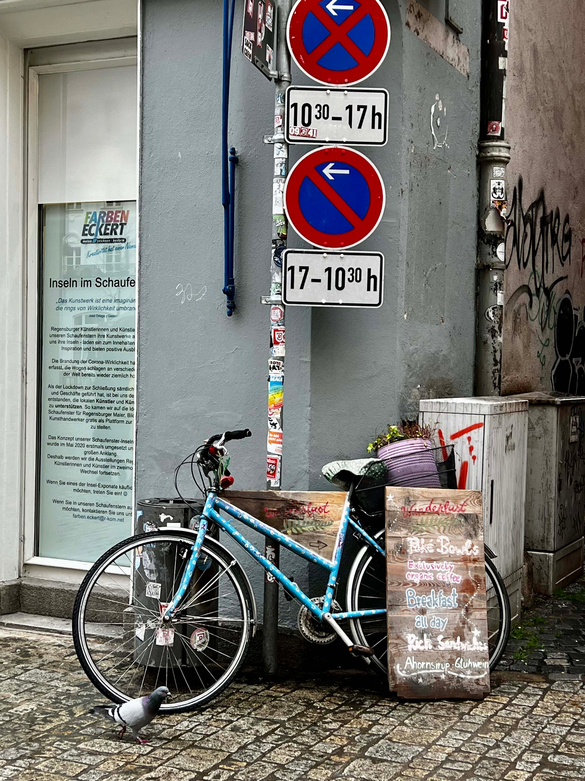 Menu Holder