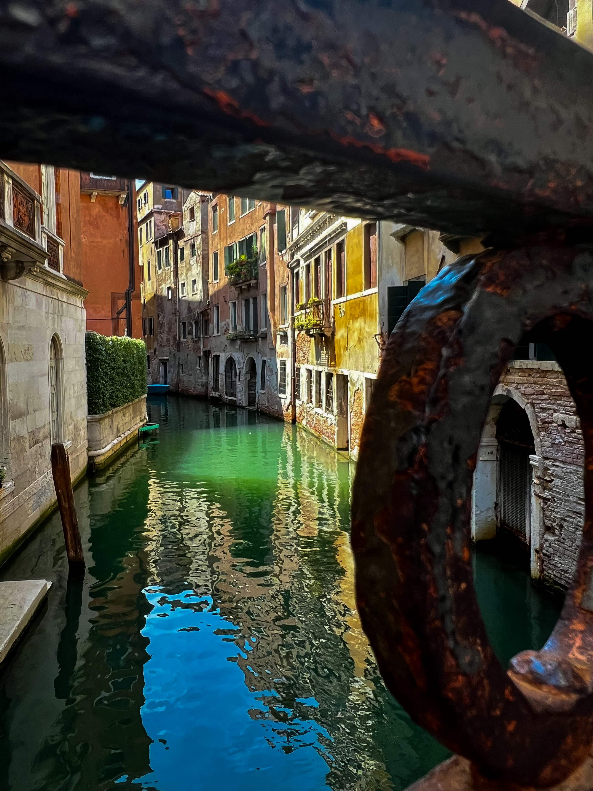 Reflective Canal