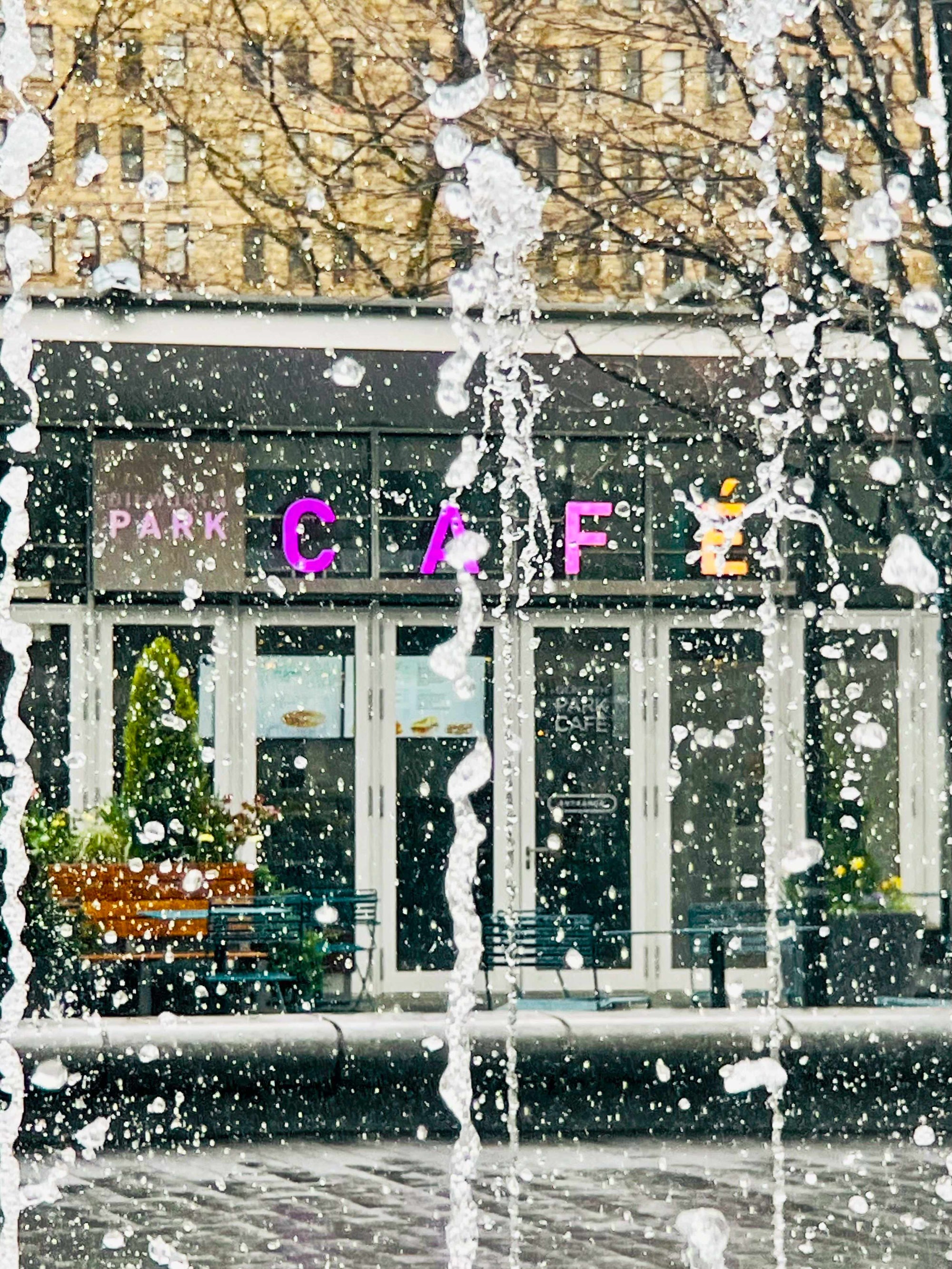 Dilworth Park Cafe