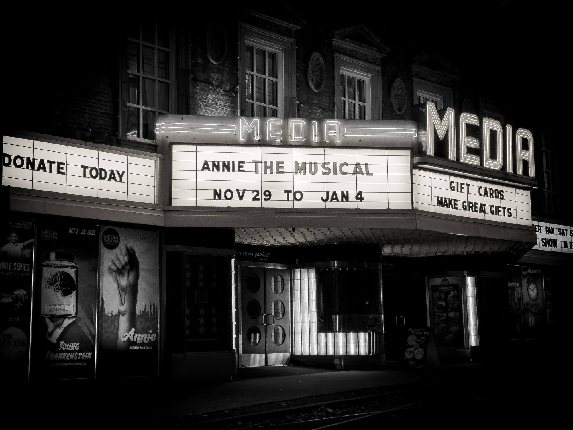 Annie at Media Theatre